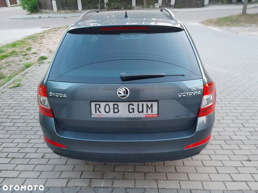 Skoda Octavia 2.0 TDI (Green tec) DSG Joy - 4