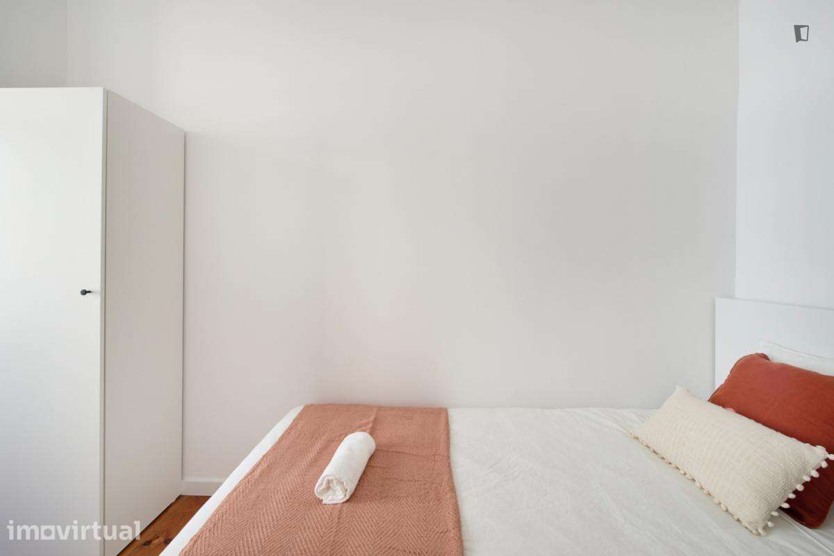 Quarto - localizado em Entrecampos Lisbon - Grande imagem: 3/26