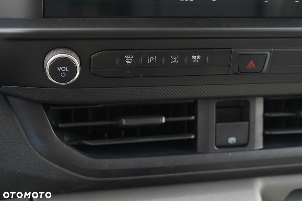 Ford Transit Custom 2.0 EcoBlue 320 L2H1 Trend (brygadówka) - 19