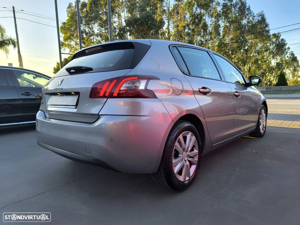 Peugeot 308 1.6 e-HDi Active - 12
