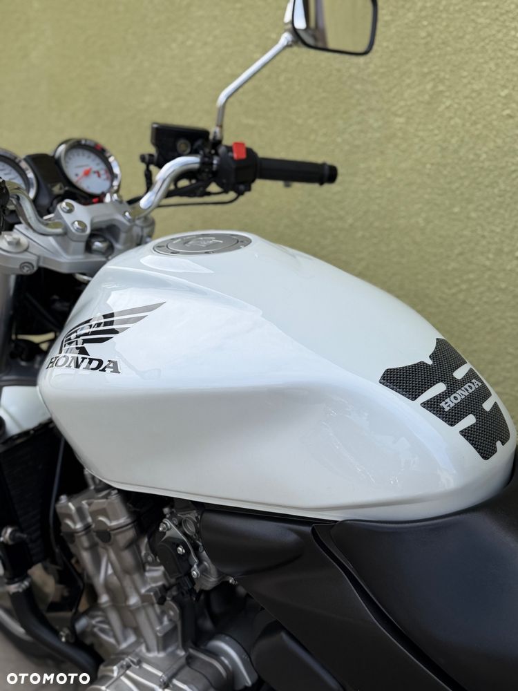 Honda Hornet - 34