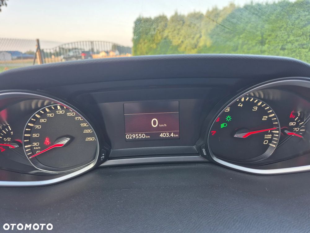 Peugeot 308 PureTech 110 Stop & Start Style - 26