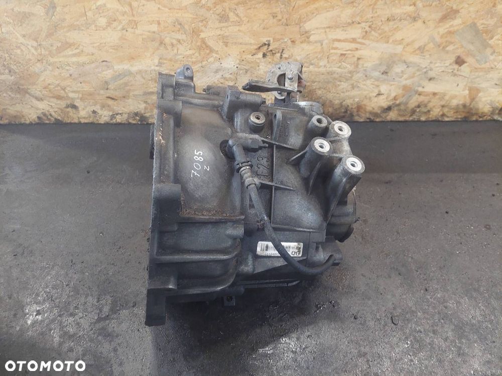 SKRZYNIA BIEGÓW OPEL MERIVA A F23 1.7 CDTI - 2
