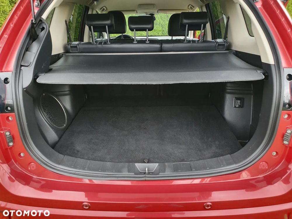 Mitsubishi Outlander PHEV Instyle NAVI + - 24