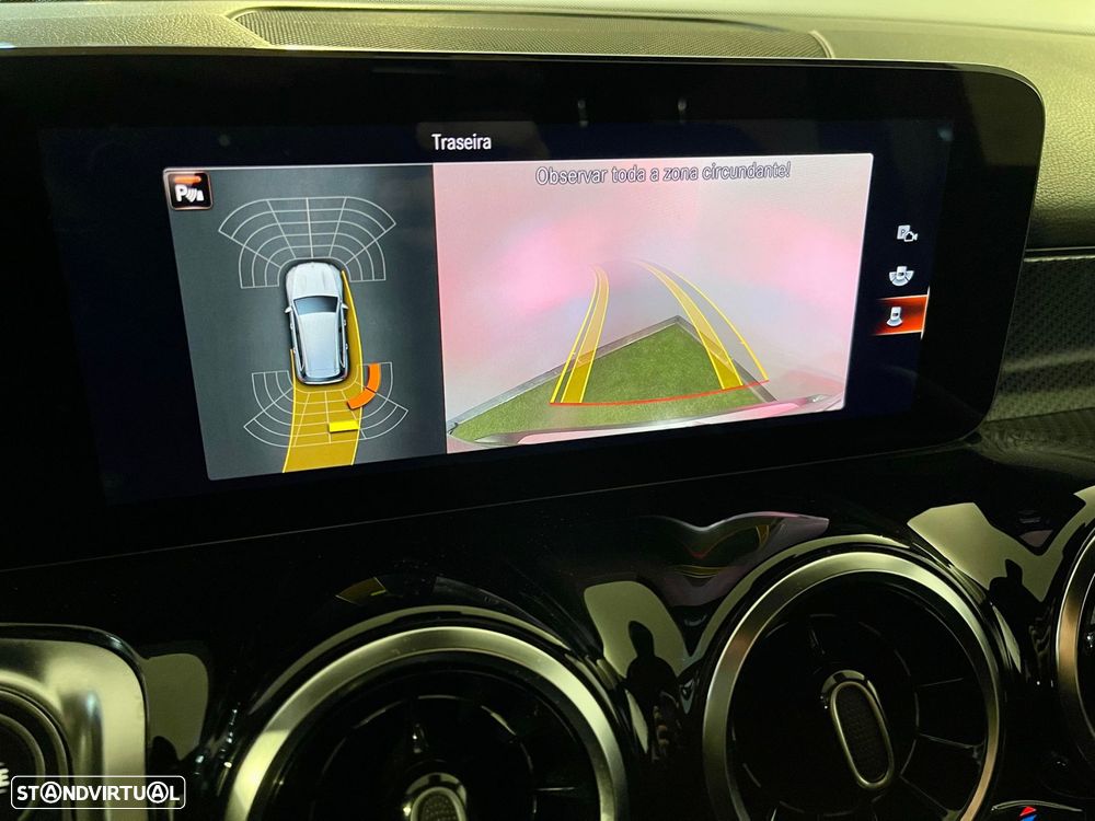 Mercedes-Benz GLB 180 d AMG Line - 31