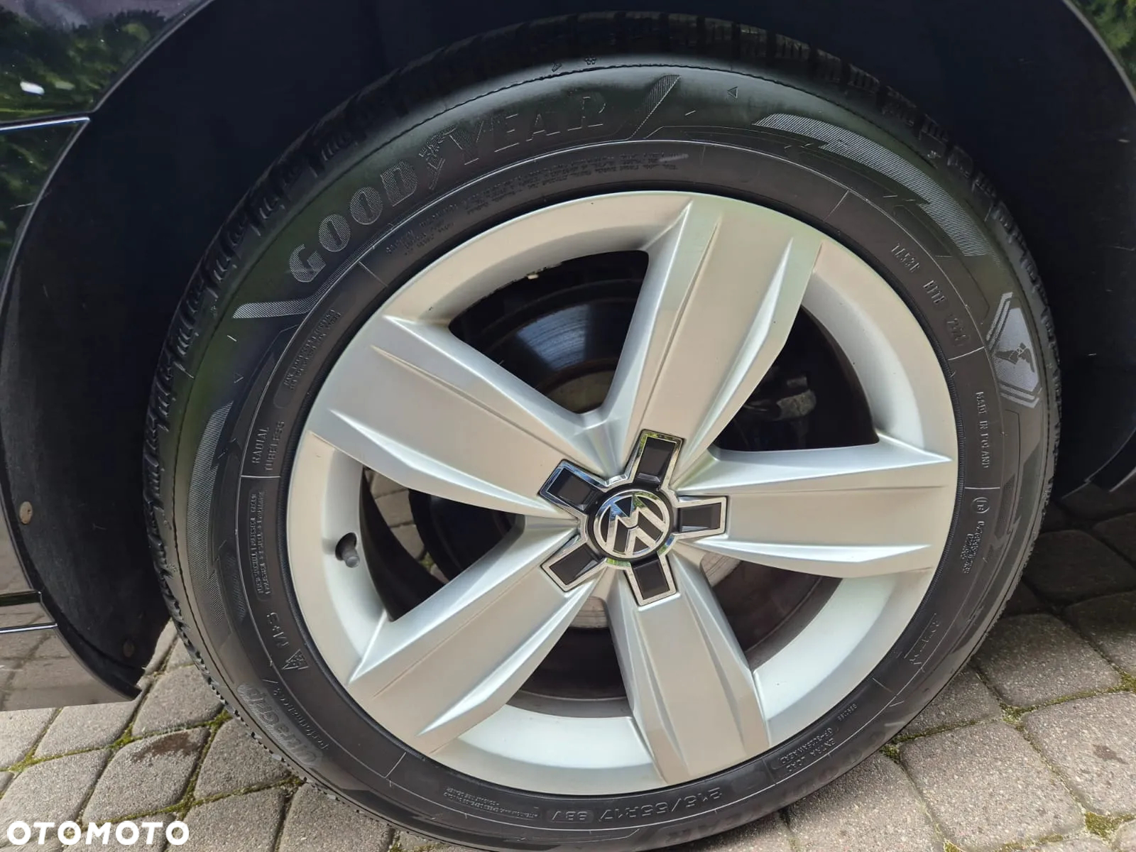 Volkswagen Passat 2.0 TSI Business DSG - 36