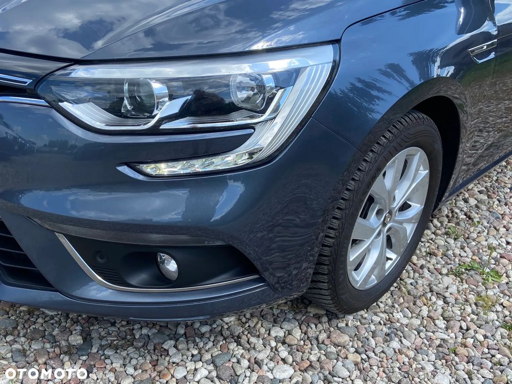 Renault Megane ENERGY TCe 140 EDC LIMITED - 13