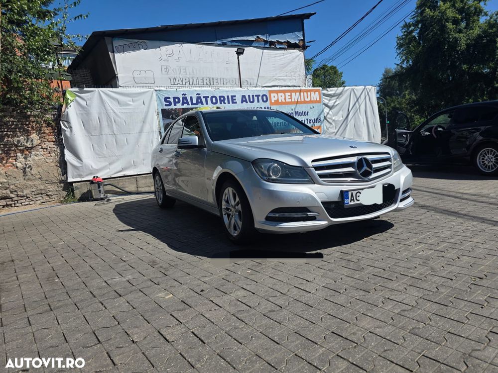 Mercedes-Benz C - 2