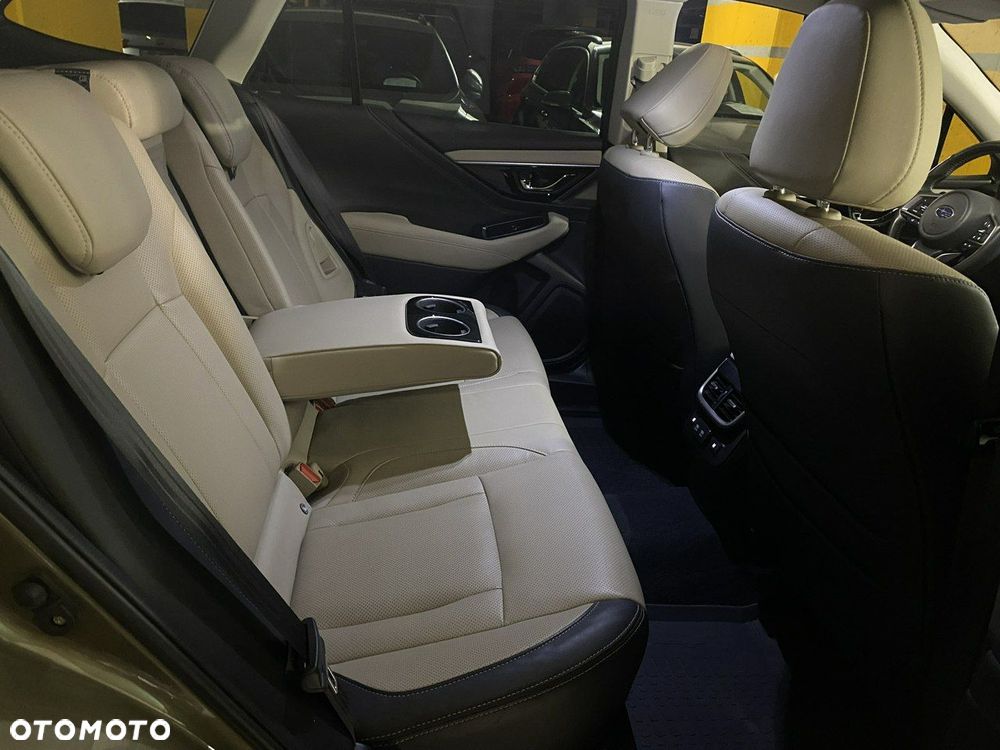 Subaru Outback - 18