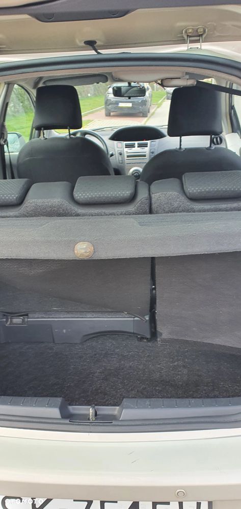 Toyota Yaris 1.33 Luna - 7