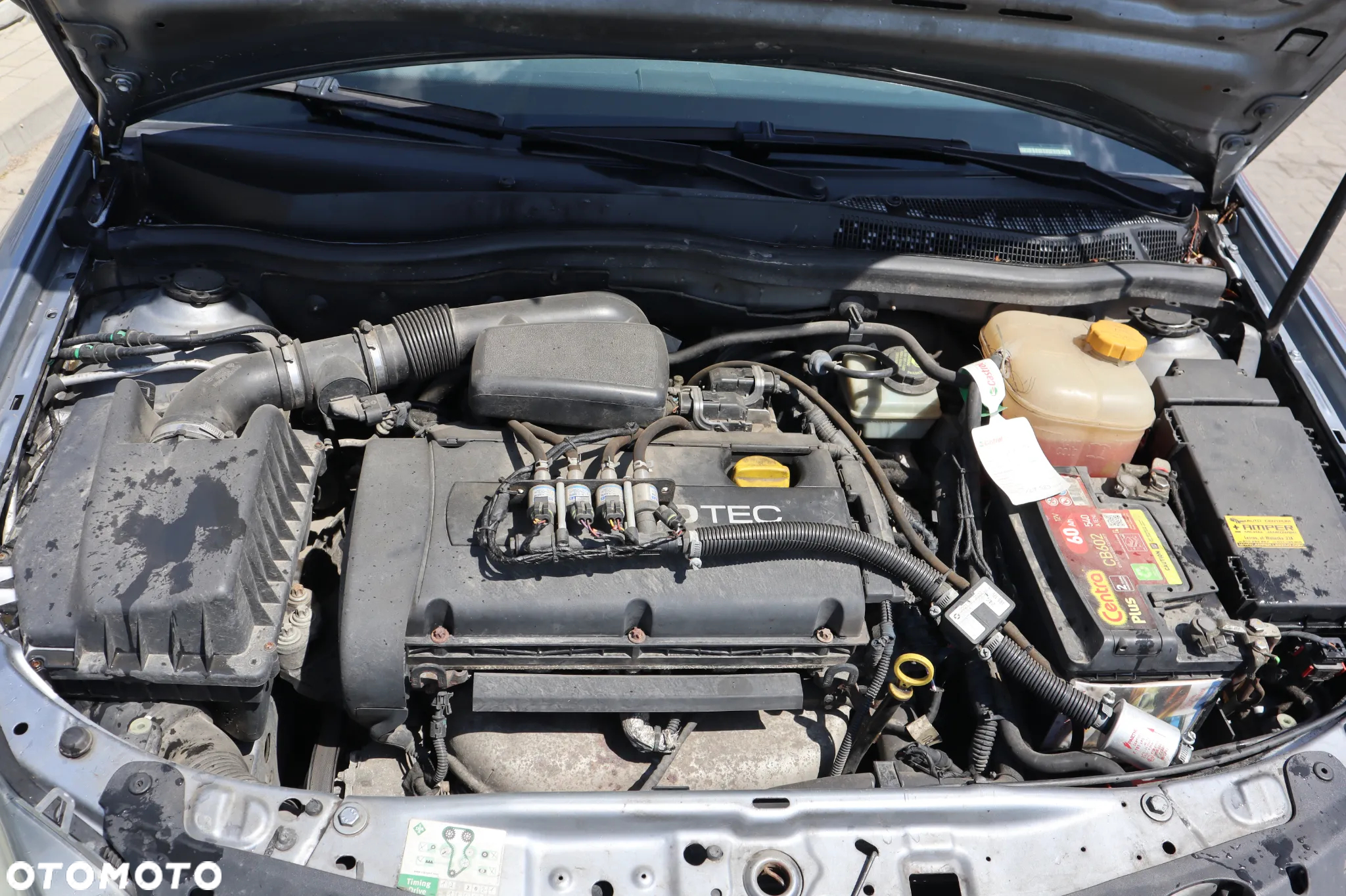 Opel Astra 1.6 - 12