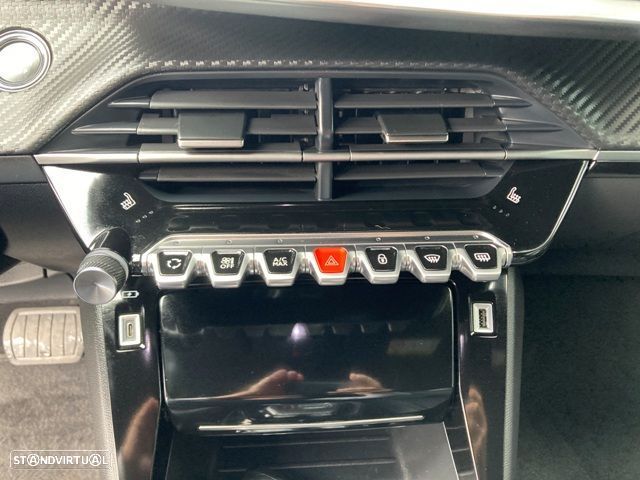 Peugeot e-2008 50 kWh Allure - 22