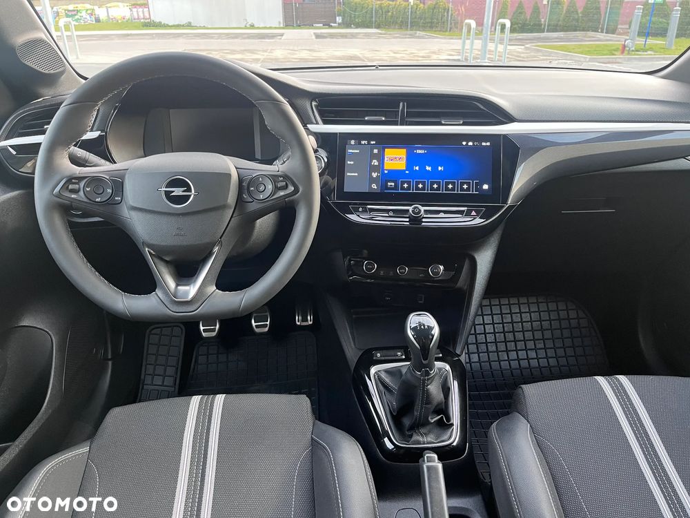Opel Corsa - 27
