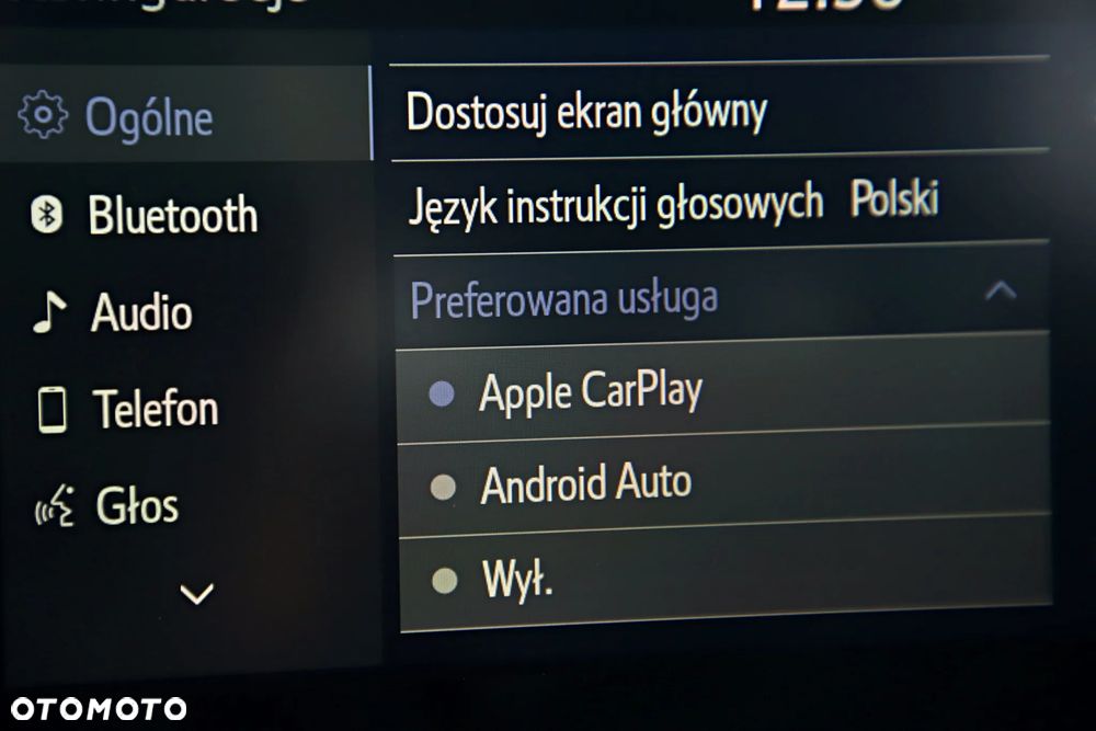 Toyota Corolla 2.0 Hybrid Executive - 28