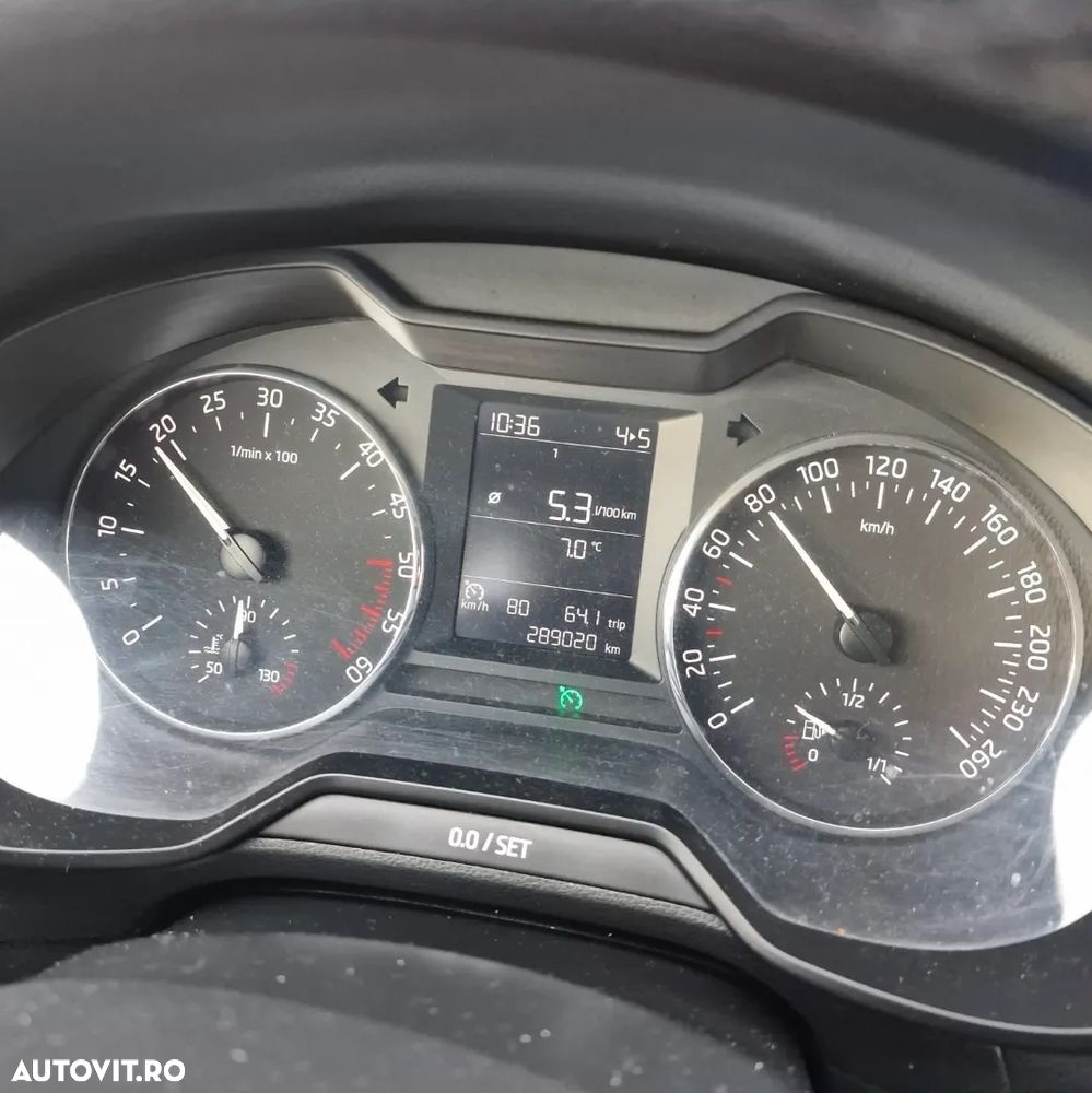 Skoda Octavia 1.6 TDI Active - 6