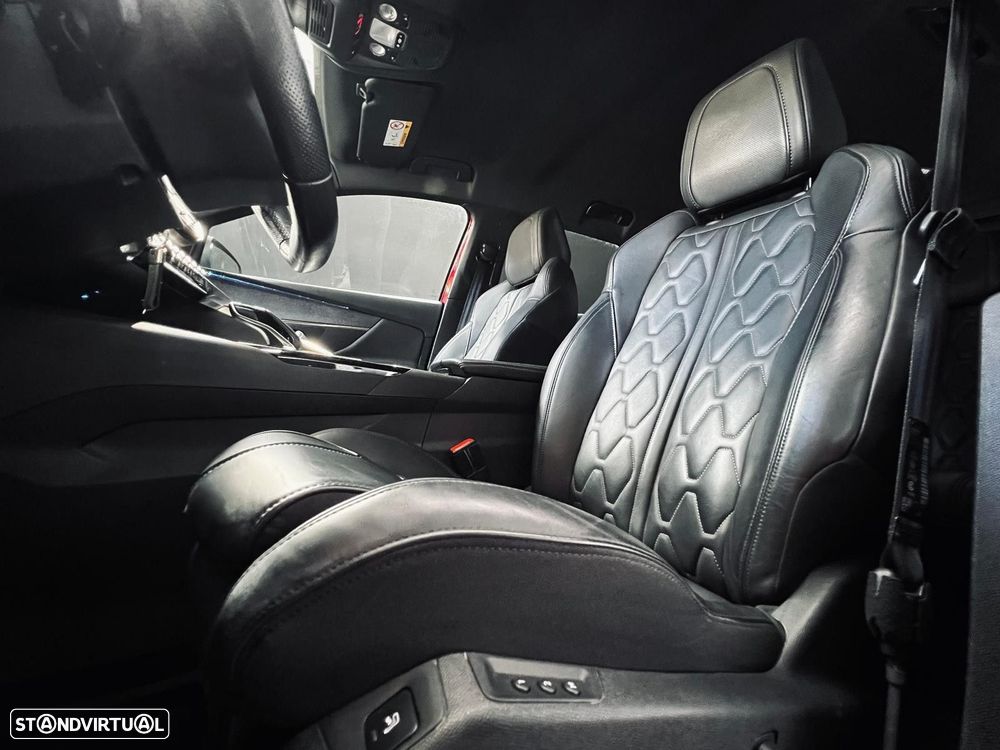 Peugeot 3008 1.2 PureTech GT Line EAT8 - 41