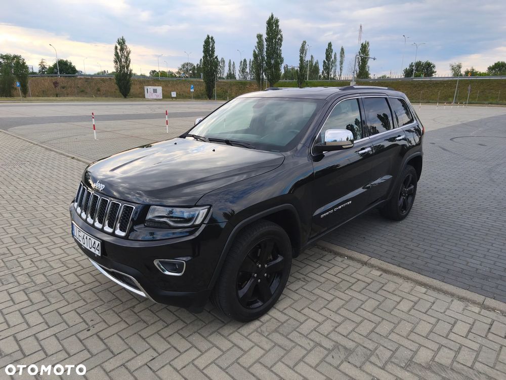 Jeep Grand Cherokee - 1