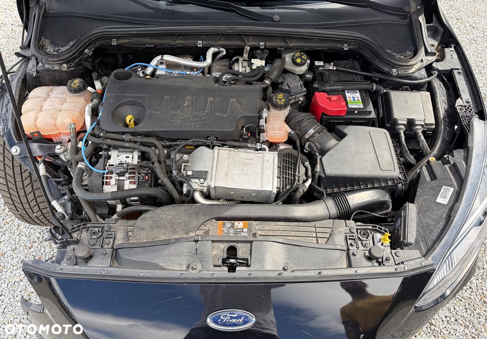 Ford Focus 2.0 EcoBlue ST - 33