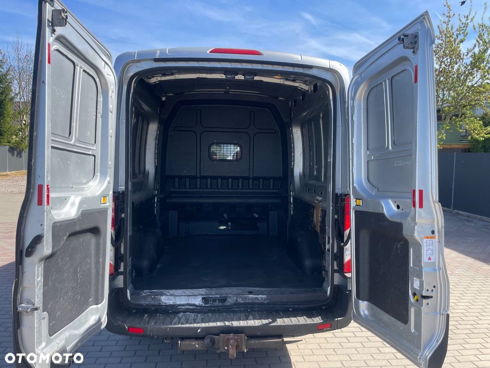 Ford Transit - 13