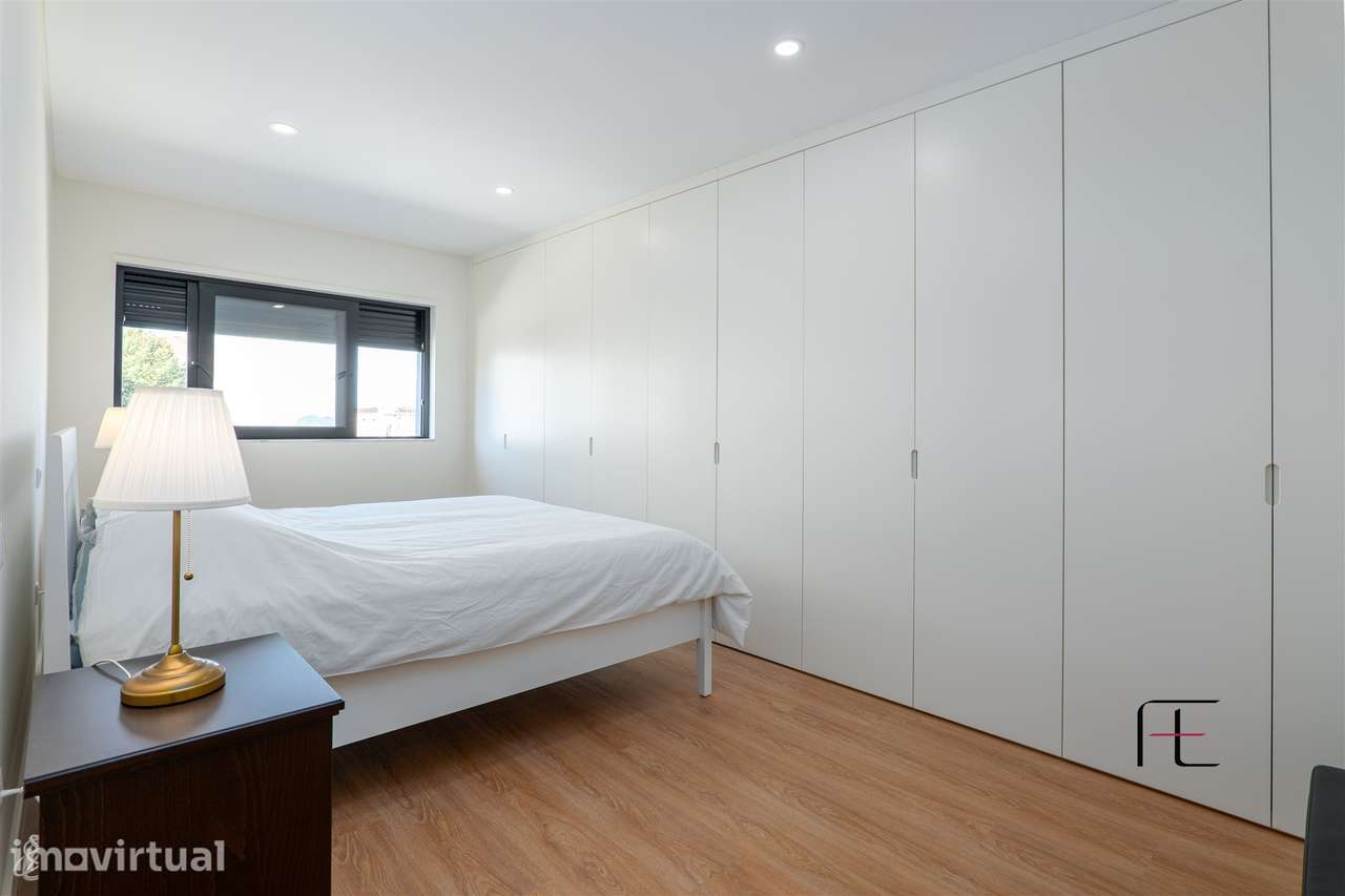 Apartamento T3 Arrendamento em Mafamude e Vilar do Paraíso,Vila Nova d - Grande imagem: 2/37