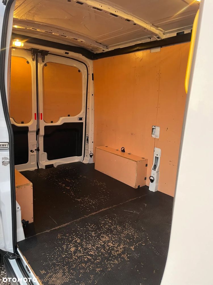 Ford TRANSIT - 4
