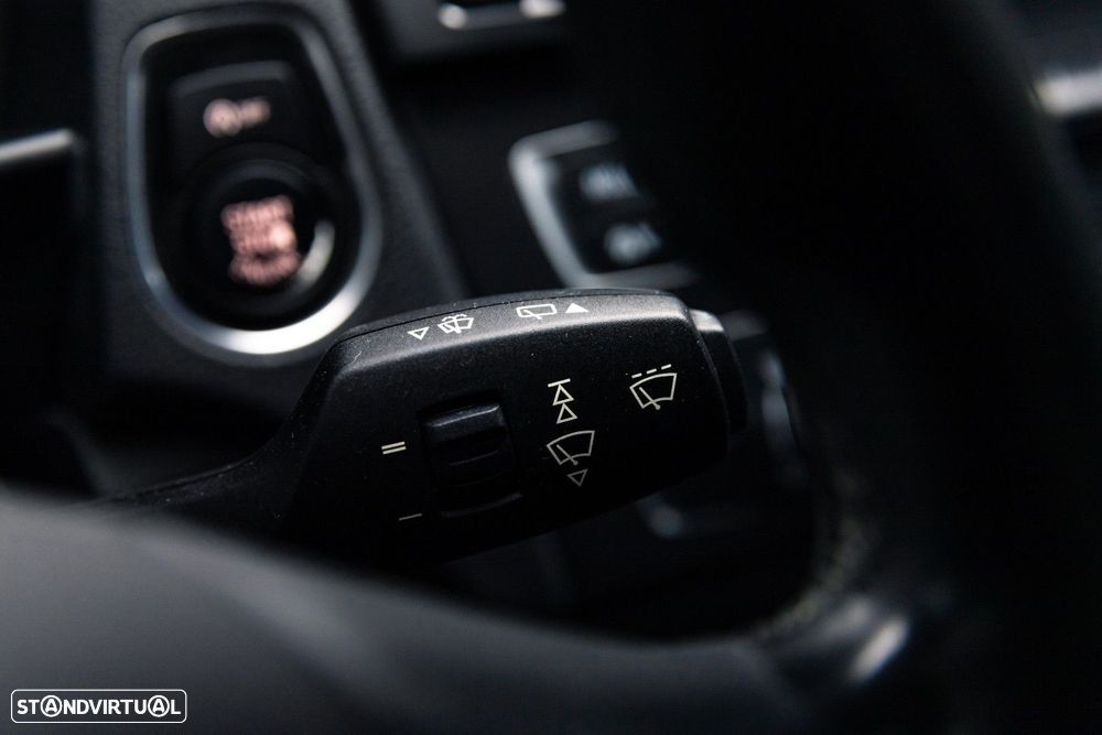 BMW 116 d Pack M - 32