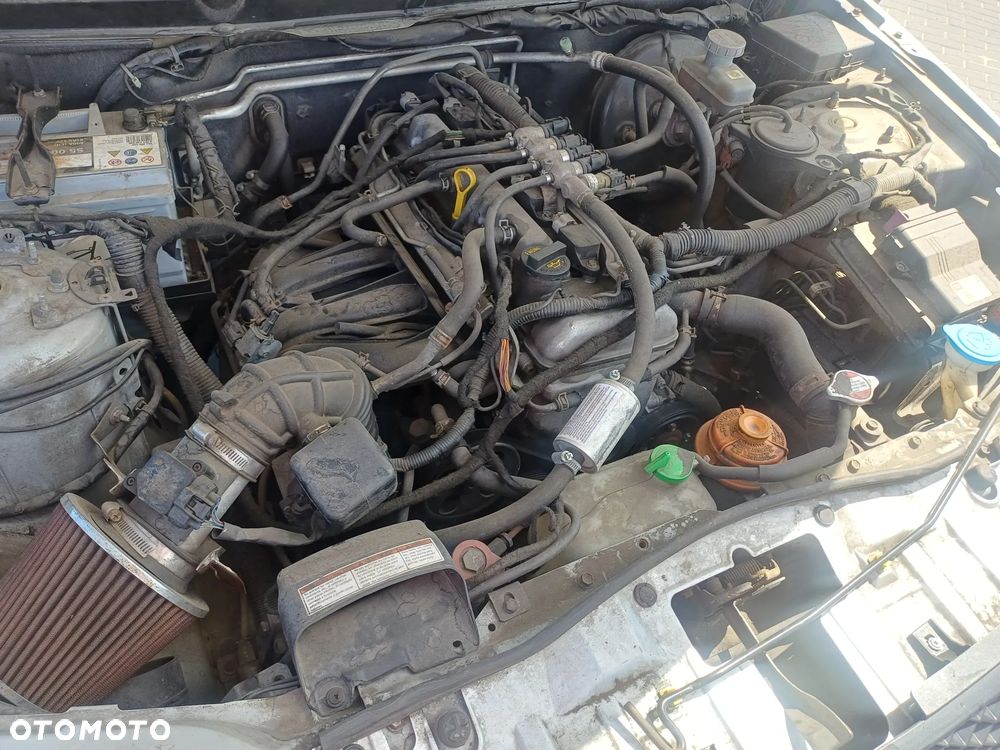Suzuki Grand Vitara 2.0 - 12