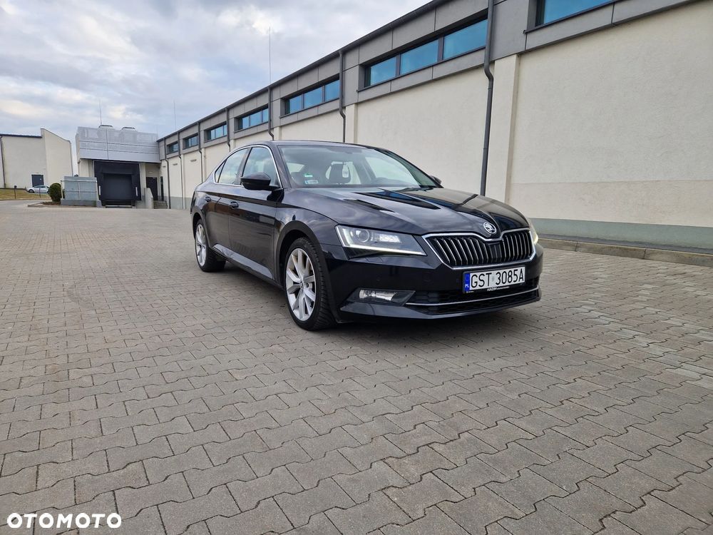 Skoda Superb 2.0 TDI Ambition - 2