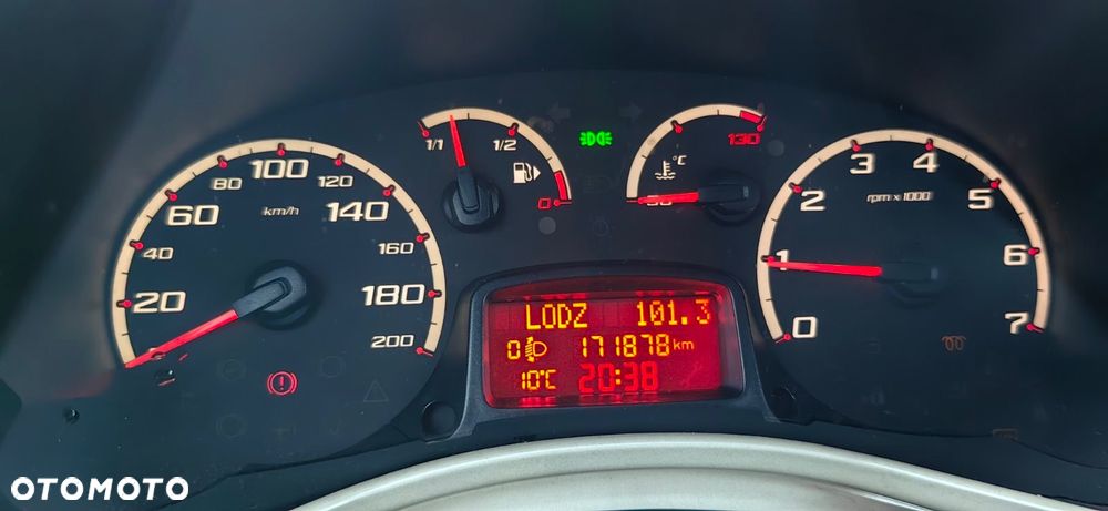 Ford KA 1.3 TDCi Titanium+ - 7
