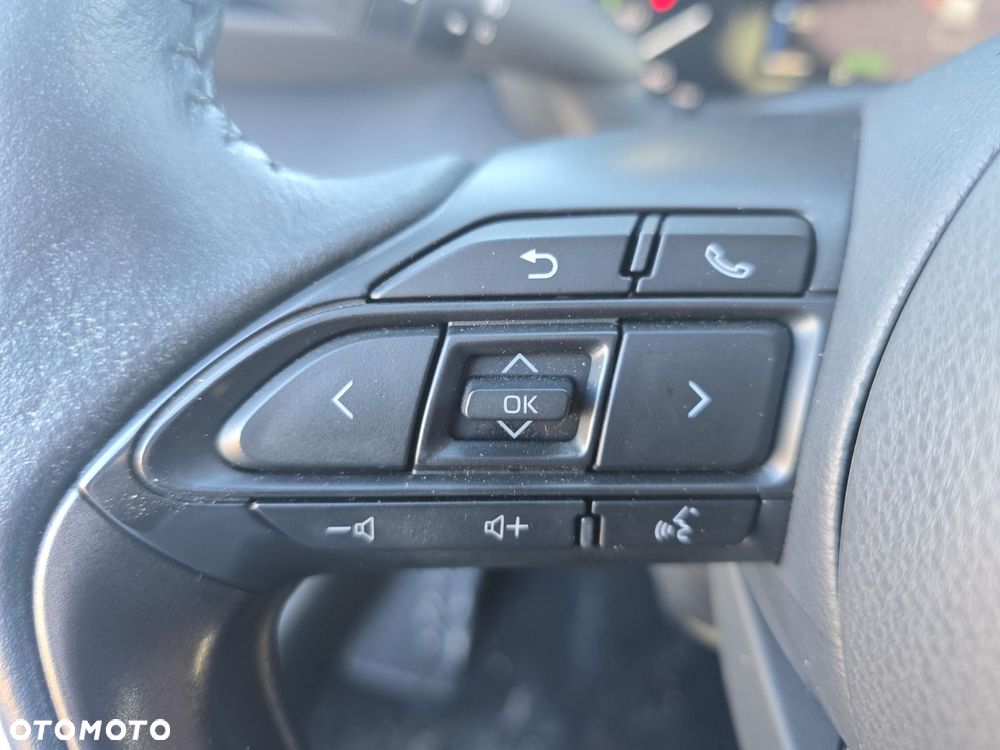 Toyota Yaris Cross Hybrid 1.5 Adventure - 17