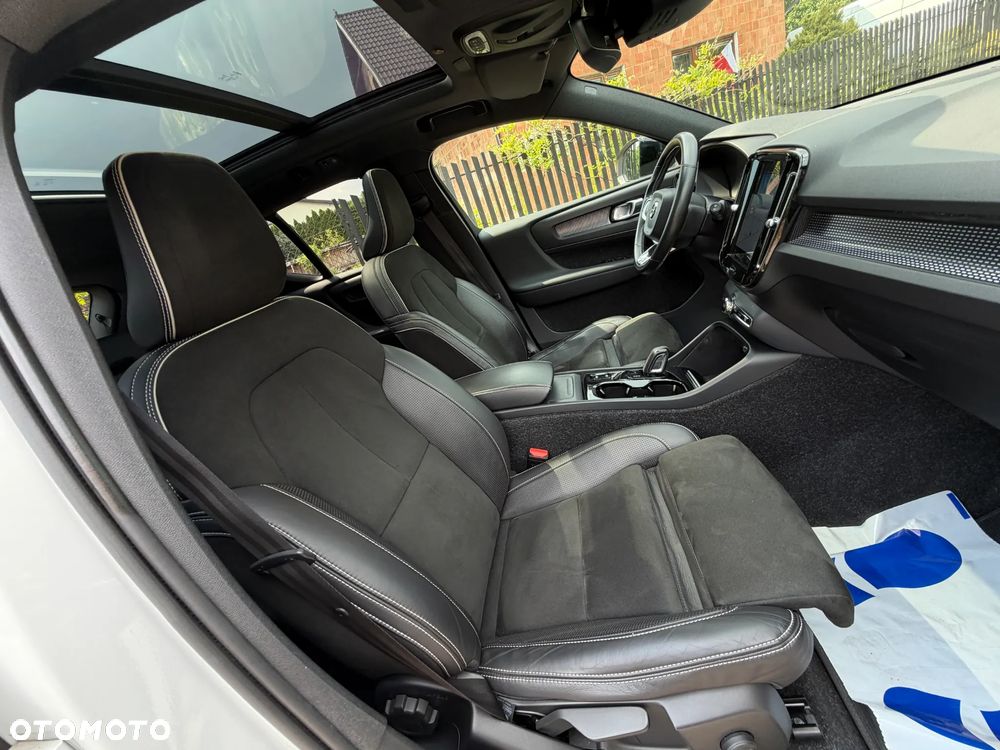 Volvo XC 40 T5 AWD R-Design - 14
