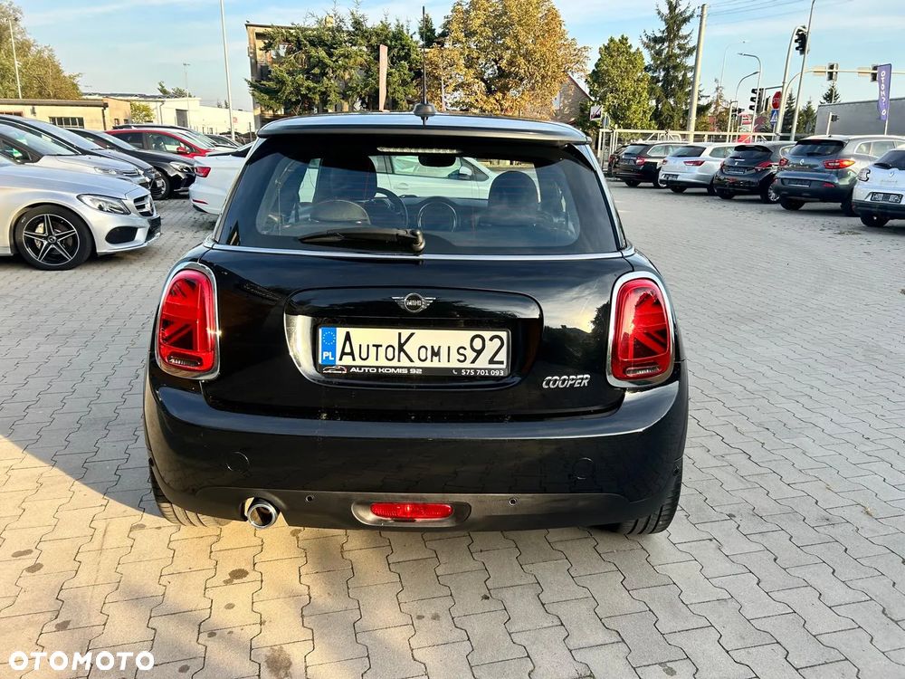 MINI Cooper Classic Trim - 10