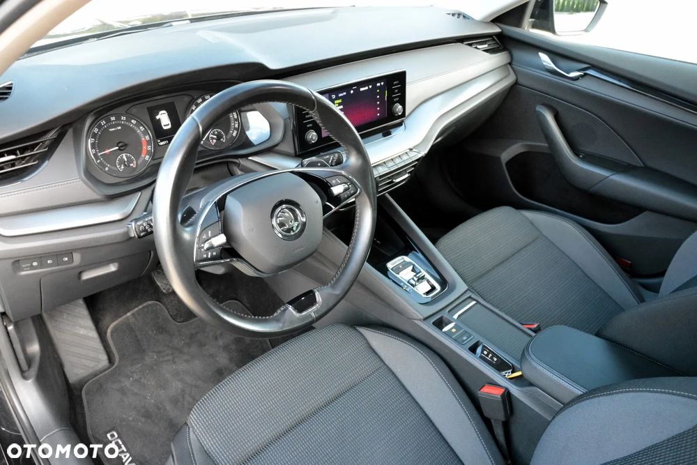Skoda Octavia 2.0 TDI Ambition DSG - 10