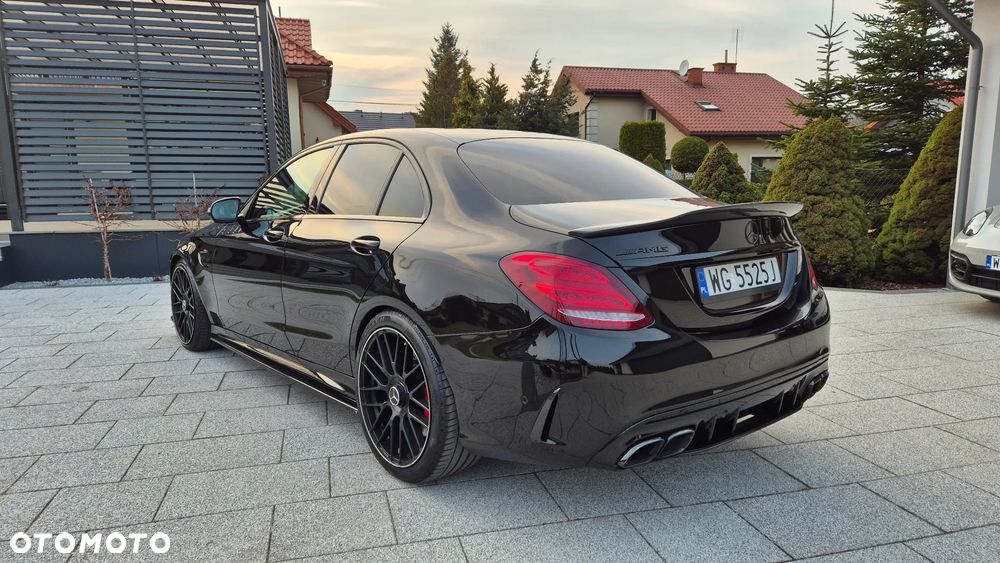 Mercedes-Benz Klasa C AMG 63 S - 3