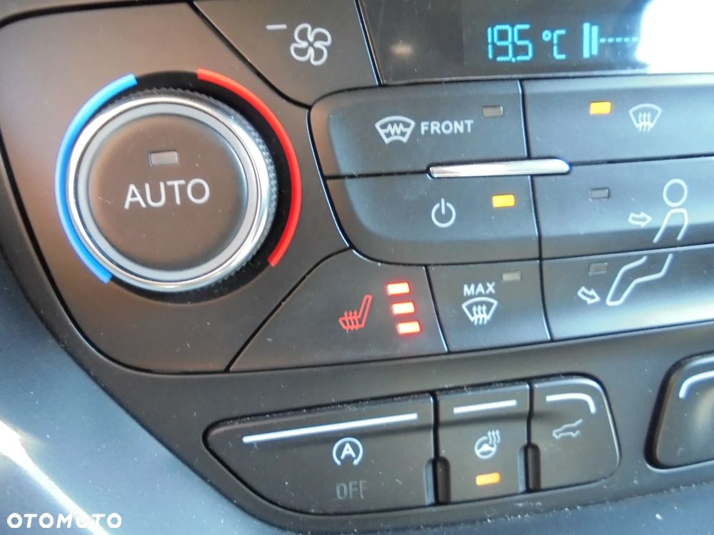 Ford Kuga 2.0 TDCi 4x4 Individual - 38