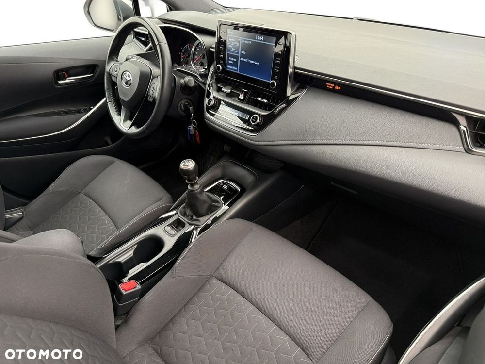 Toyota Corolla - 15