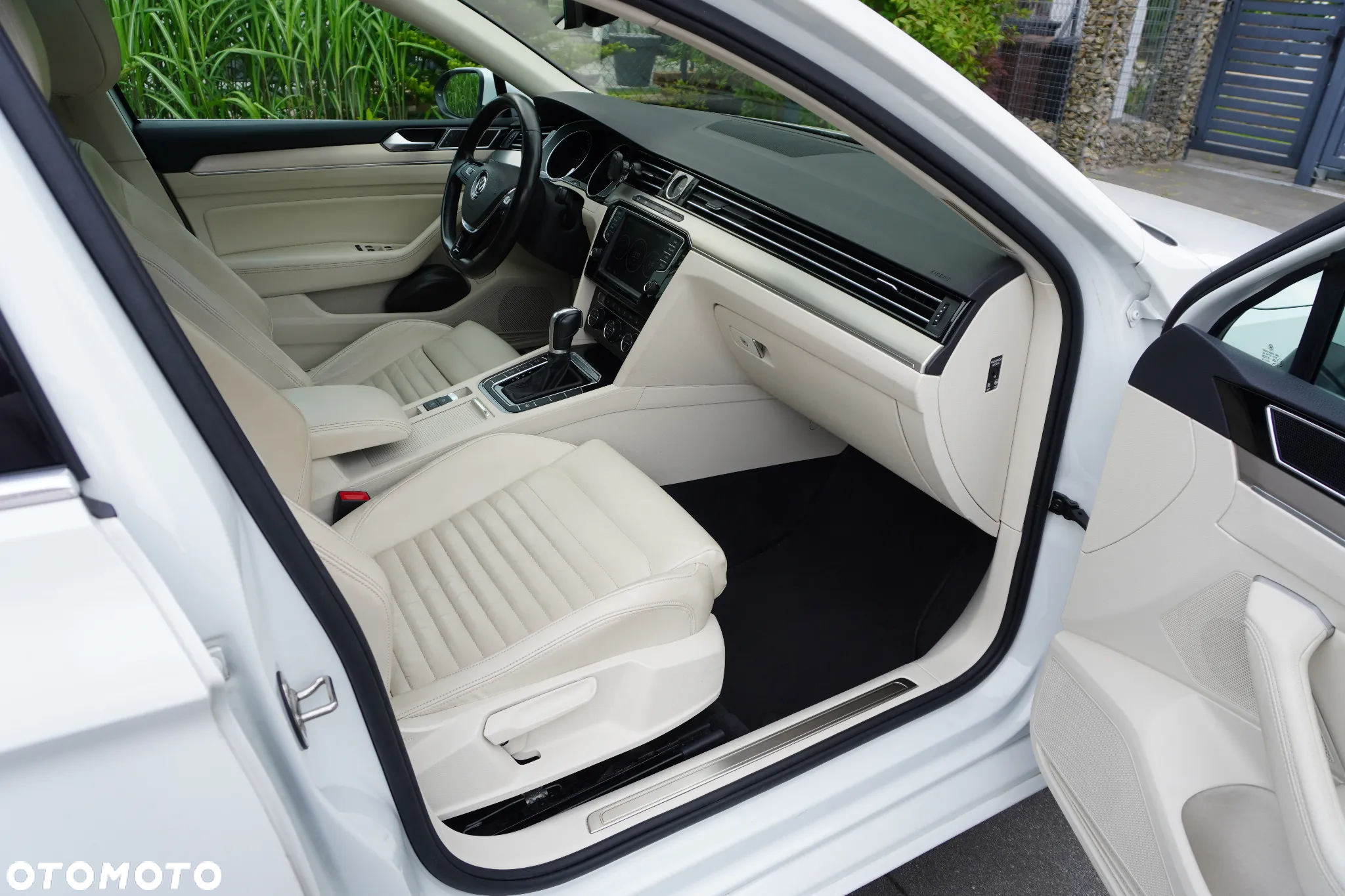 Volkswagen Passat 2.0 TSI BMT Highline DSG - 20