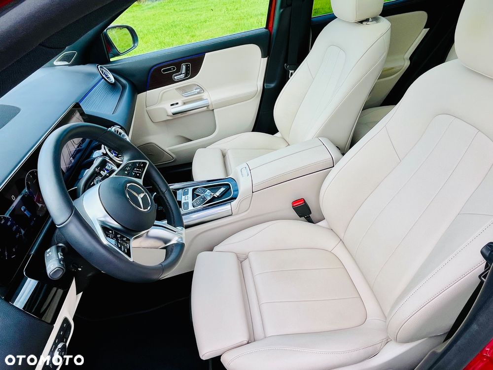 Mercedes-Benz GLA 250 4Matic 8G-DCT Progressive Advanced - 14