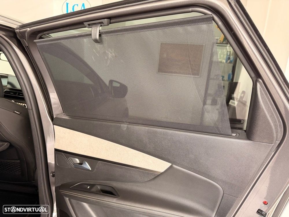 Peugeot 5008 1.2 PureTech Allure Pack EAT8 - 40