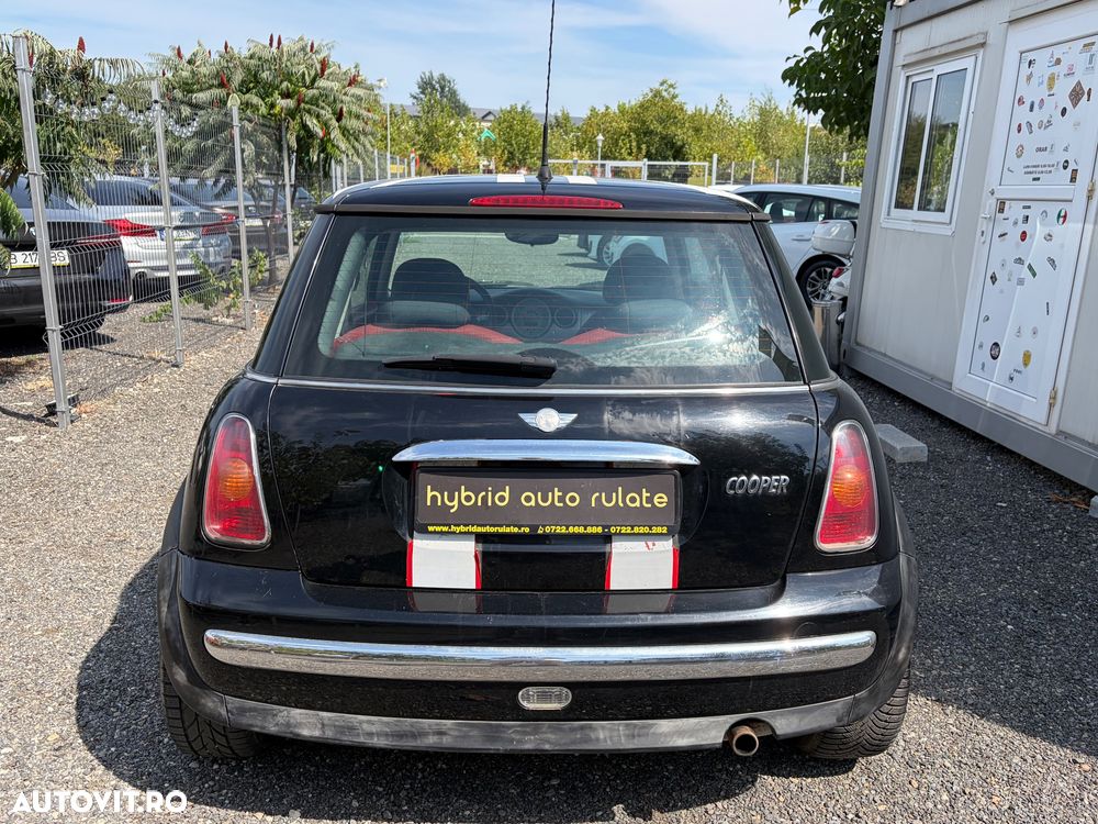 Mini Cooper Standard - 4