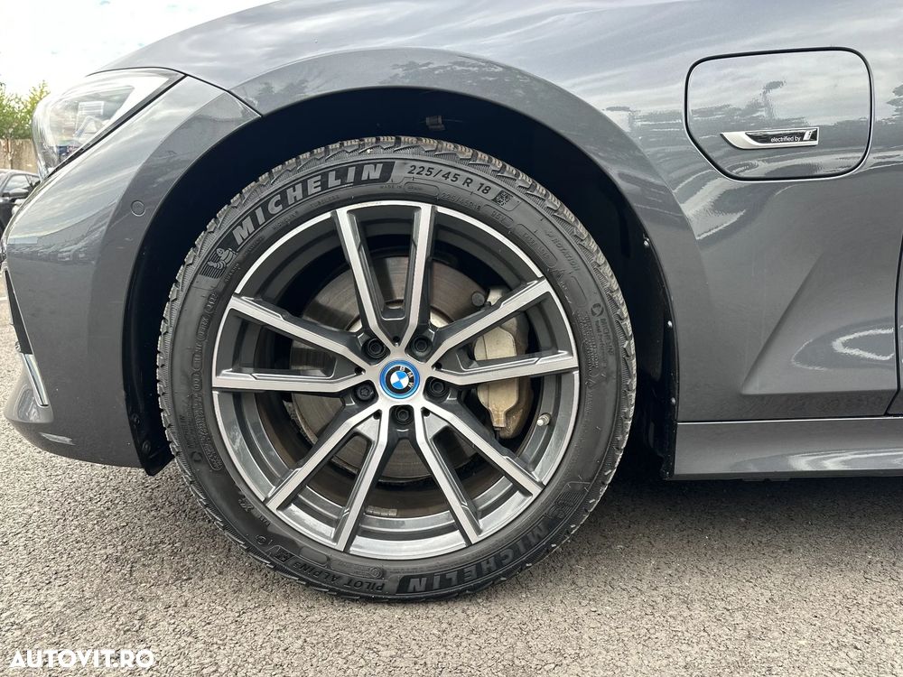 BMW Seria 3 - 14