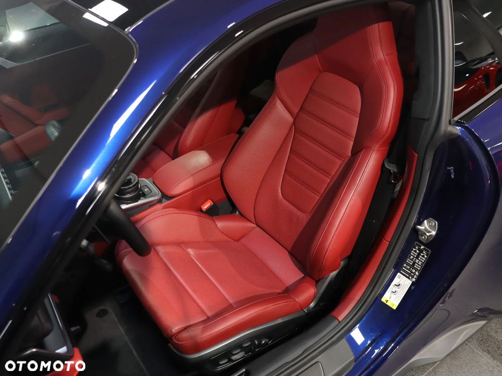 Porsche 911 Carrera Turbo S - 16