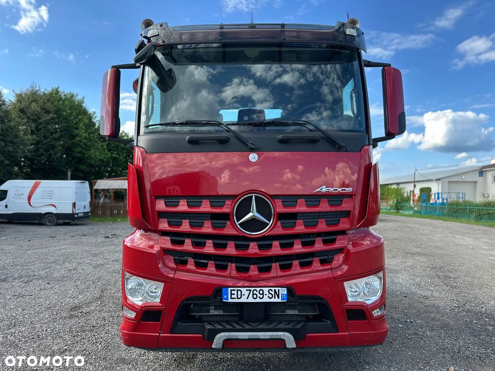 Mercedes-Benz Arocs 1851 - 7