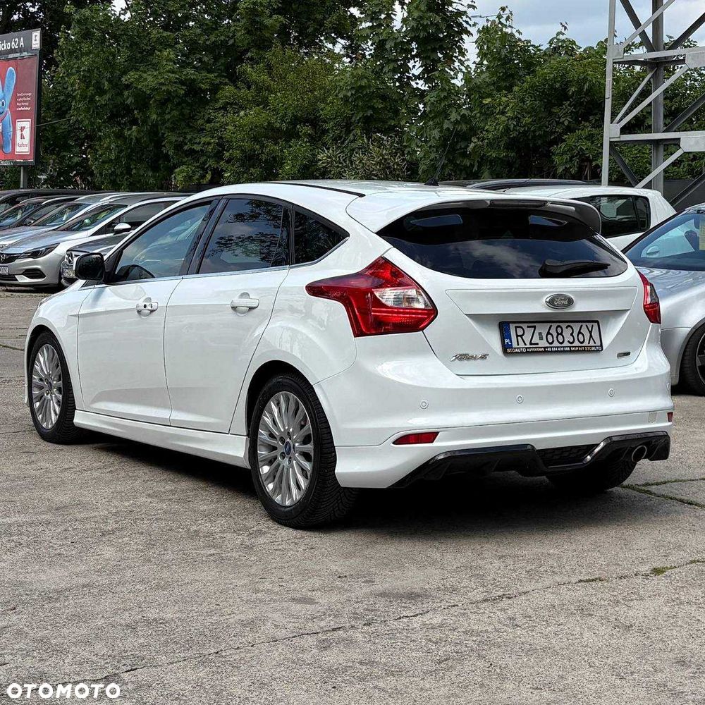 Ford Focus - 4