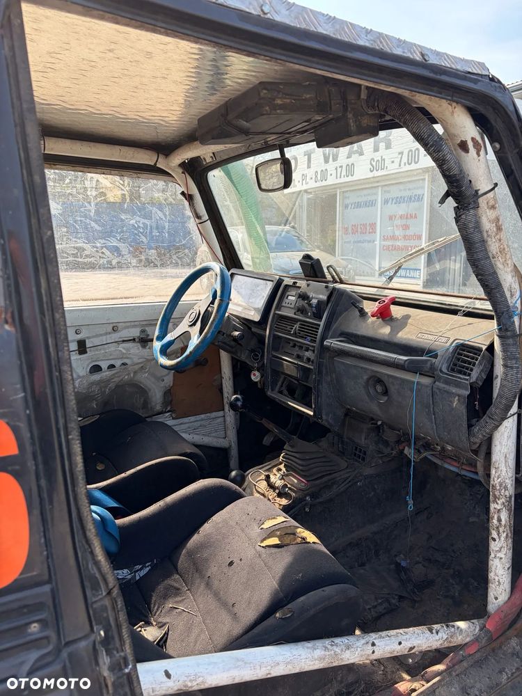 Suzuki Samurai - 4