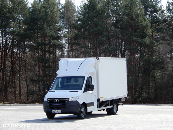 Mercedes-Benz Sprinter 516 CDI 2.2 CDI 163 Km Automat 7G-Tronic Plus Kontener + WINDA BÄR 750 Kg Udźwig 8 E.Palet 4.29 Cm Boczne Drzwi JEGGER Stan Auta Jak Nowy UNIKAT