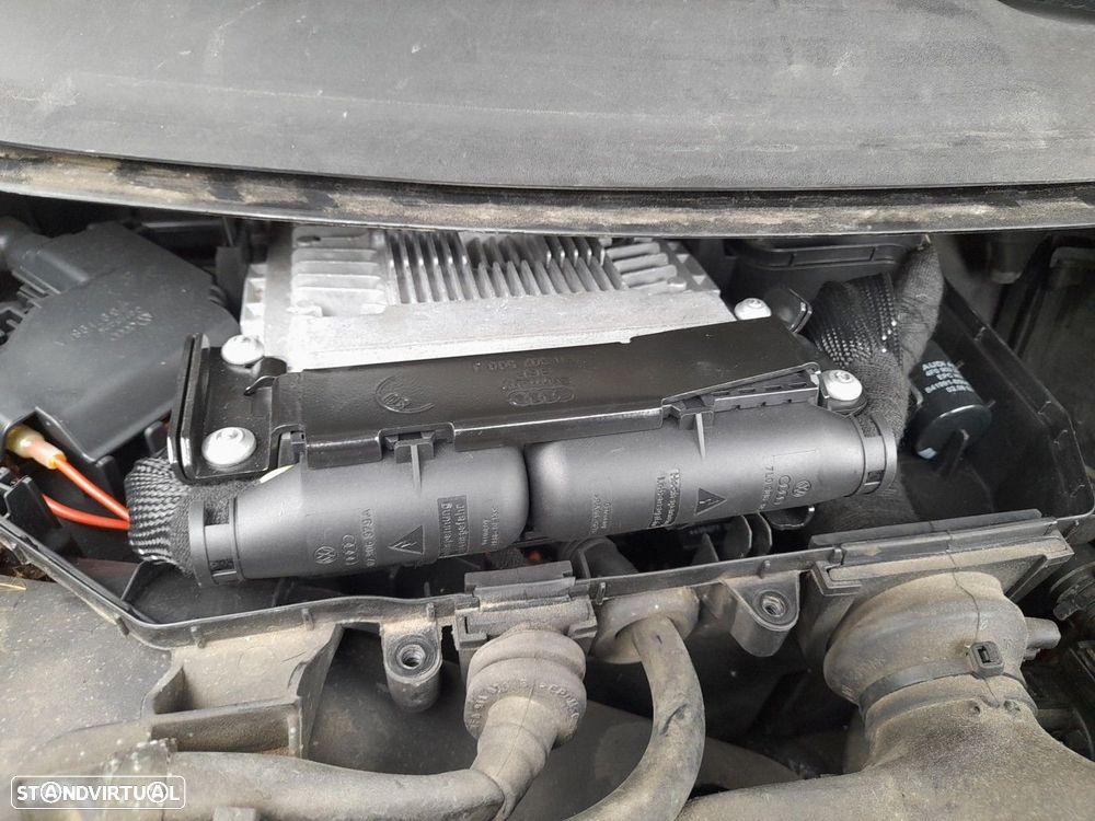 Centralina motor / ECU AUDI A6 (4F2, C6) - 1