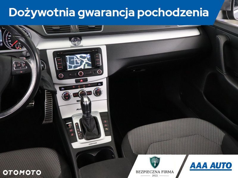 Volkswagen Passat Variant - 10