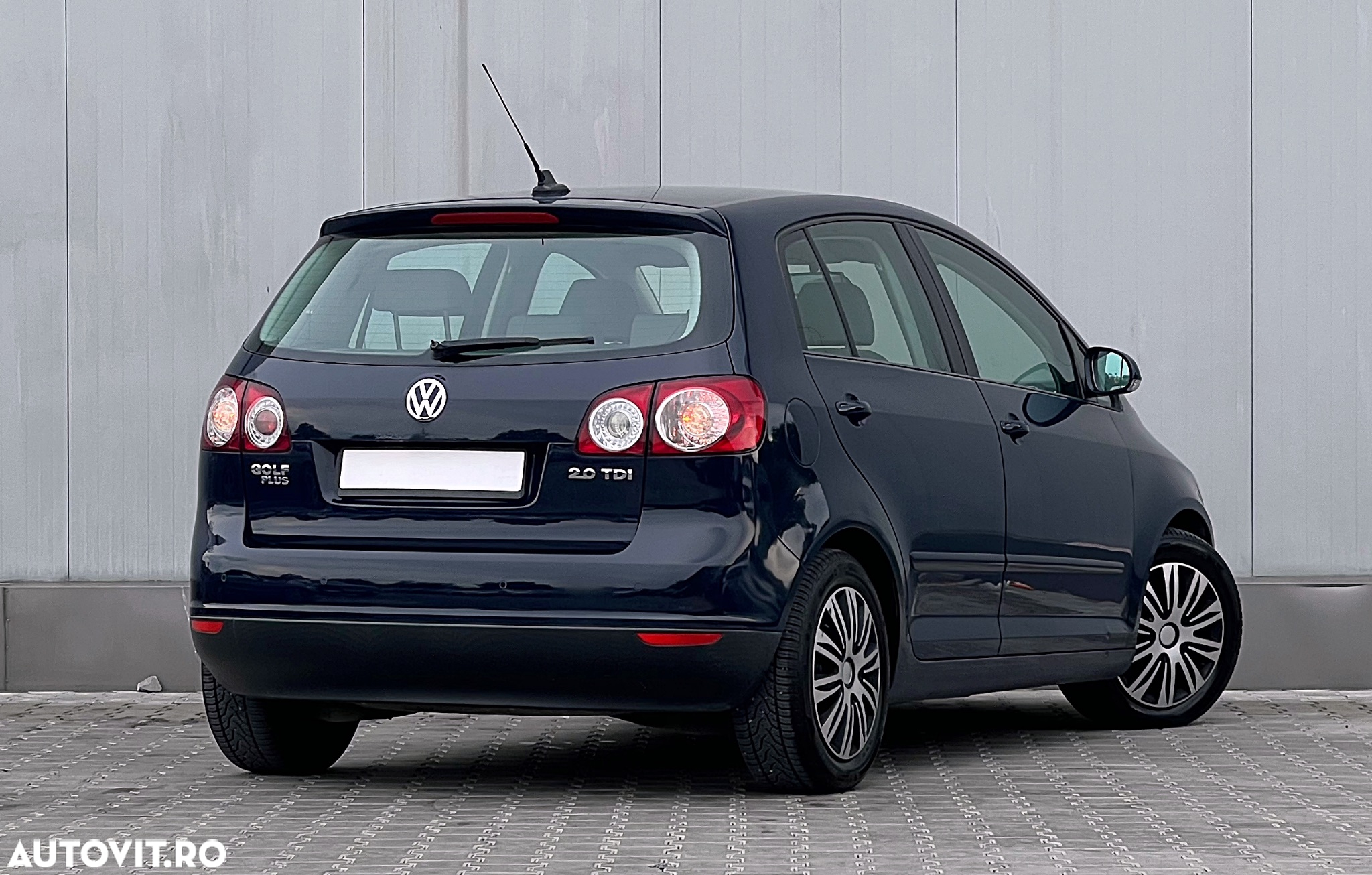 Volkswagen Golf Plus 2.0 TDI Comfortline DPF DSG - 5