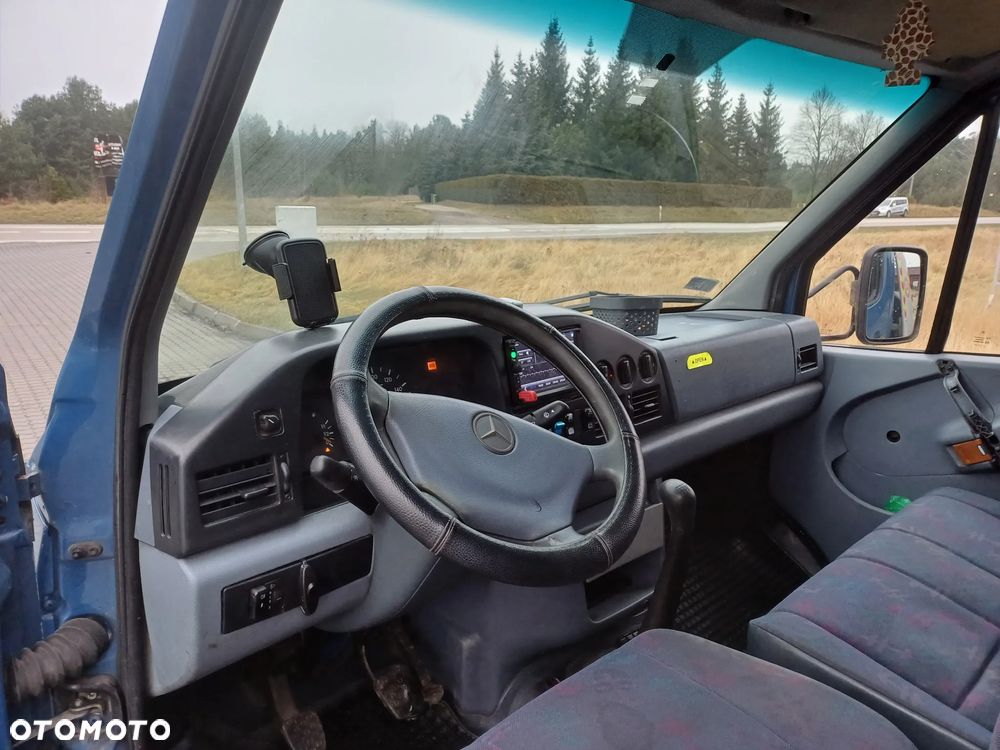 Mercedes-Benz Sprinter 410D Bliźniak 2.9 TD Najazd Autolaweta - 11